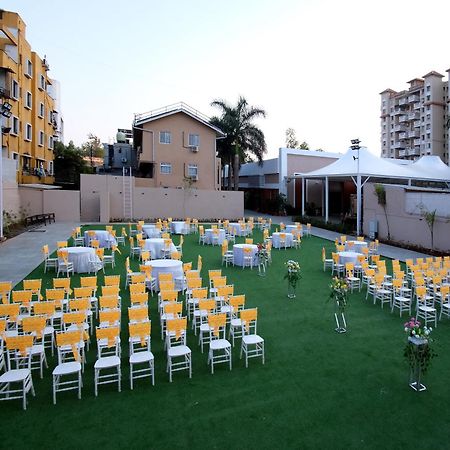 נאסיק Hotel Haldi מראה חיצוני תמונה