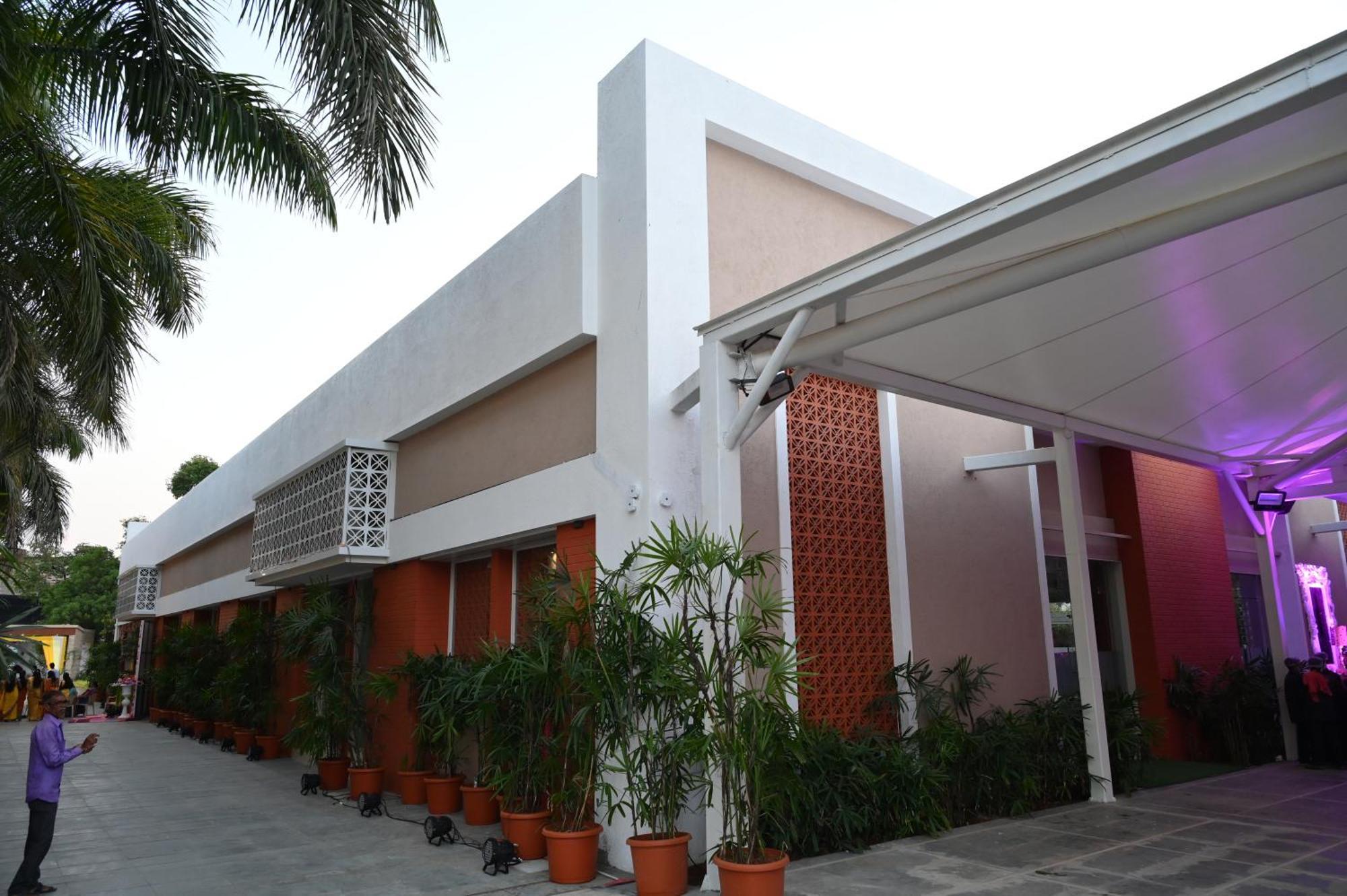 נאסיק Hotel Haldi מראה חיצוני תמונה